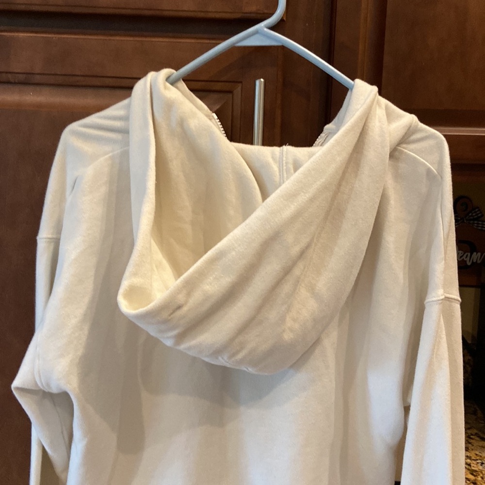 Levi’s zip up - Picture 5 of 5